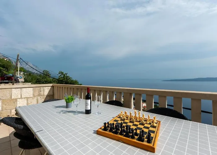 Apartment Seaview With Swimming Pool & Parking *