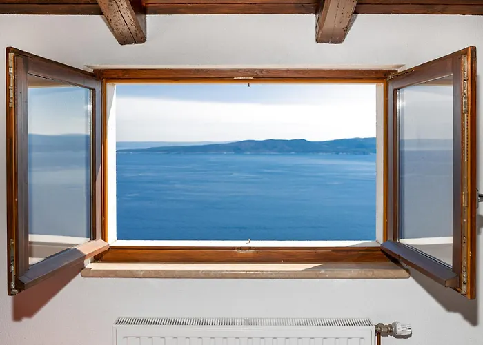 Seaview With Swimming Pool & Parking Brela