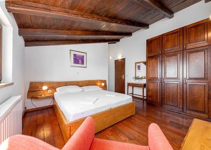 Seaview With Swimming Pool & Parking Brela